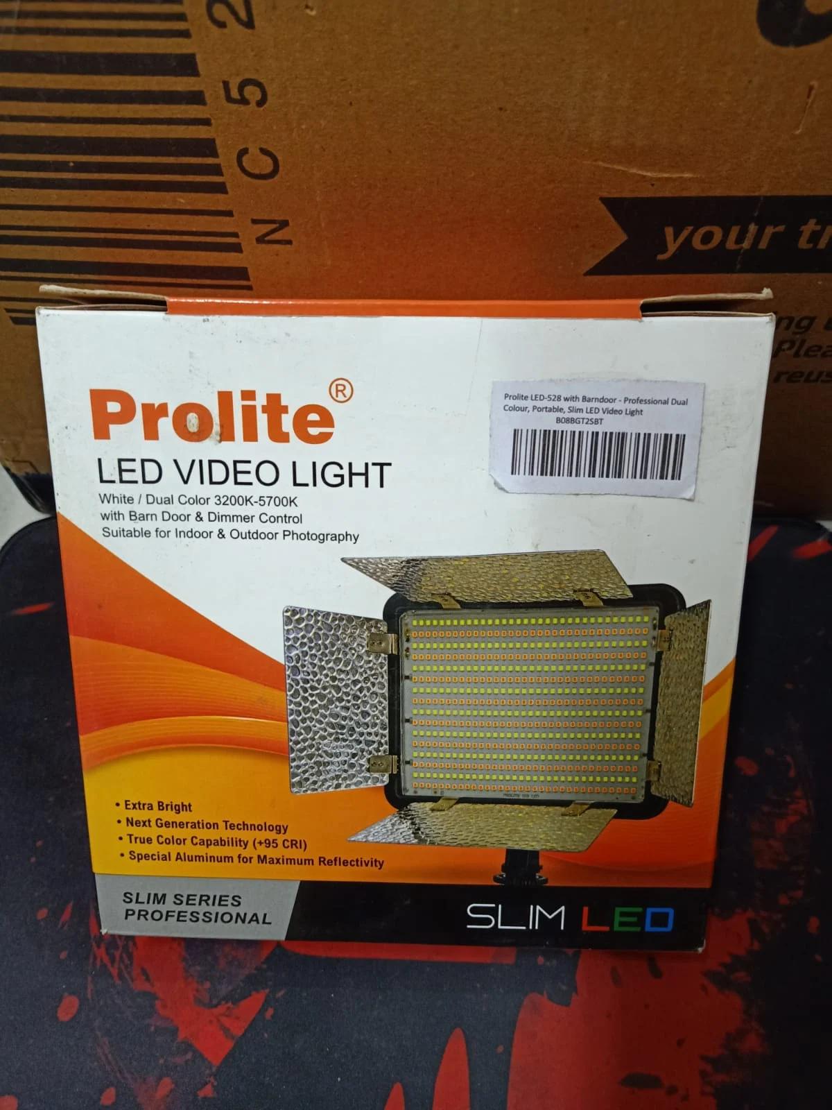 Prolite LED-528 Dual Colour LED Video Light, photo 2