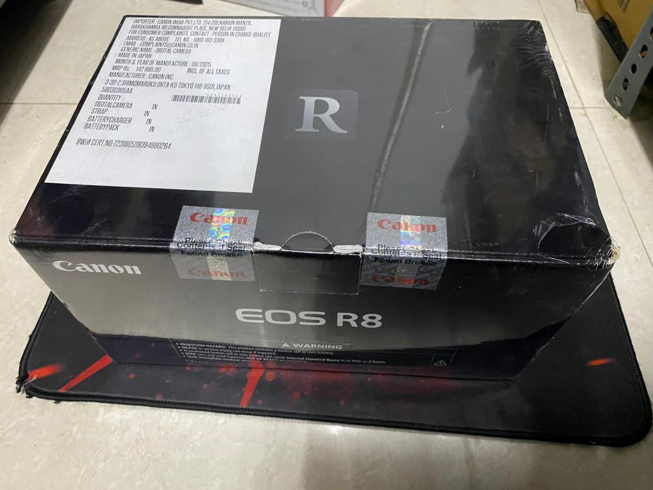 Canon EOS R8 Mirrorless Camera Body, photo 2