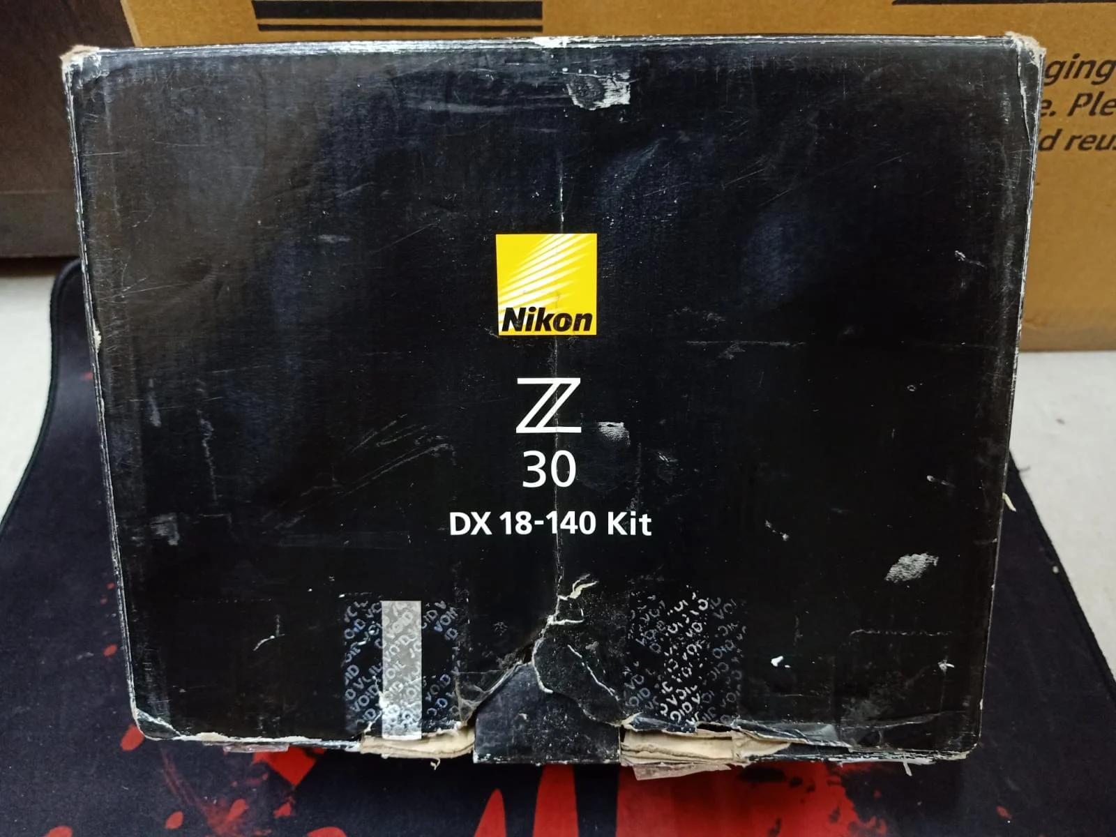 Nikon Z30 DX 18-140 Kit Mirrorless Camera Black, photo 2