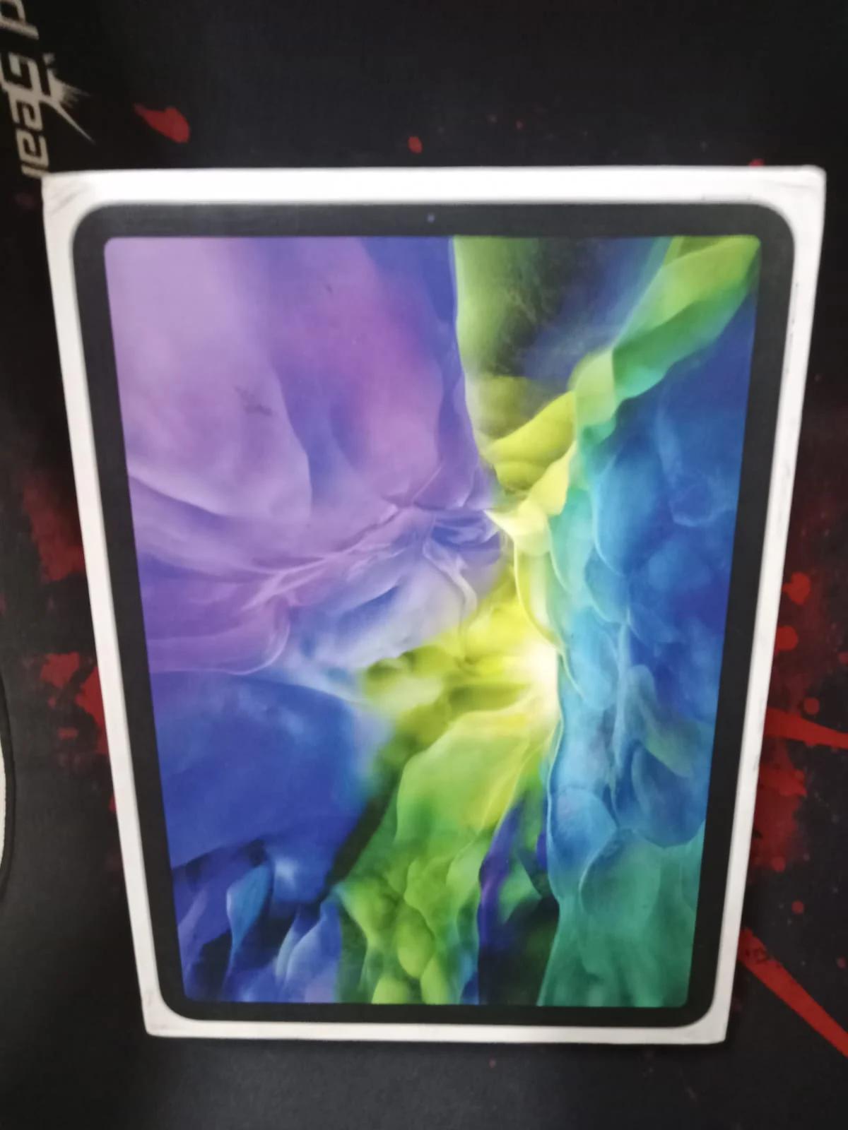 Apple iPad Pro 11-inch Wi-Fi + Cellular 1TB Silver (2nd Generation), photo 3