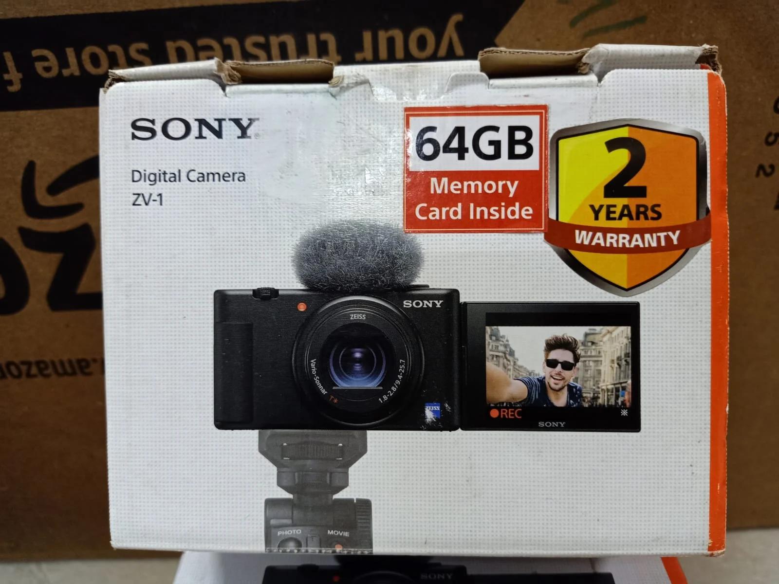 Sony Digital Camera ZV-1 Black, photo 3