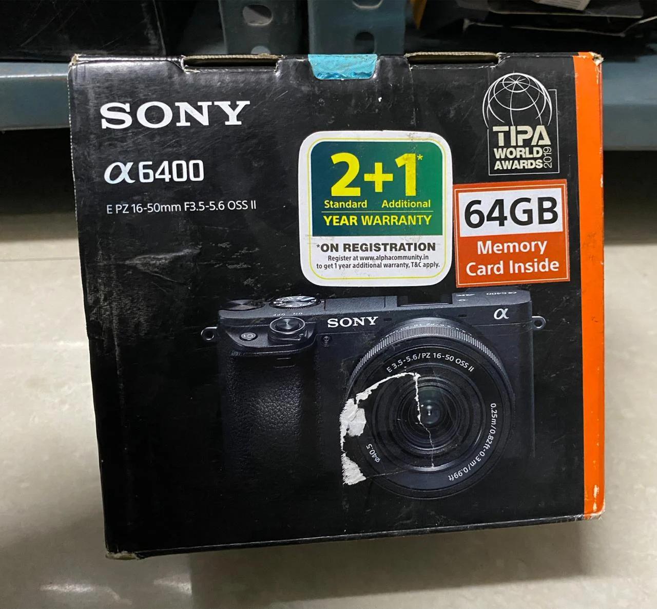 Sony Alpha ILCE-6400K with SELP1650 (Ver 2) lens, photo 2