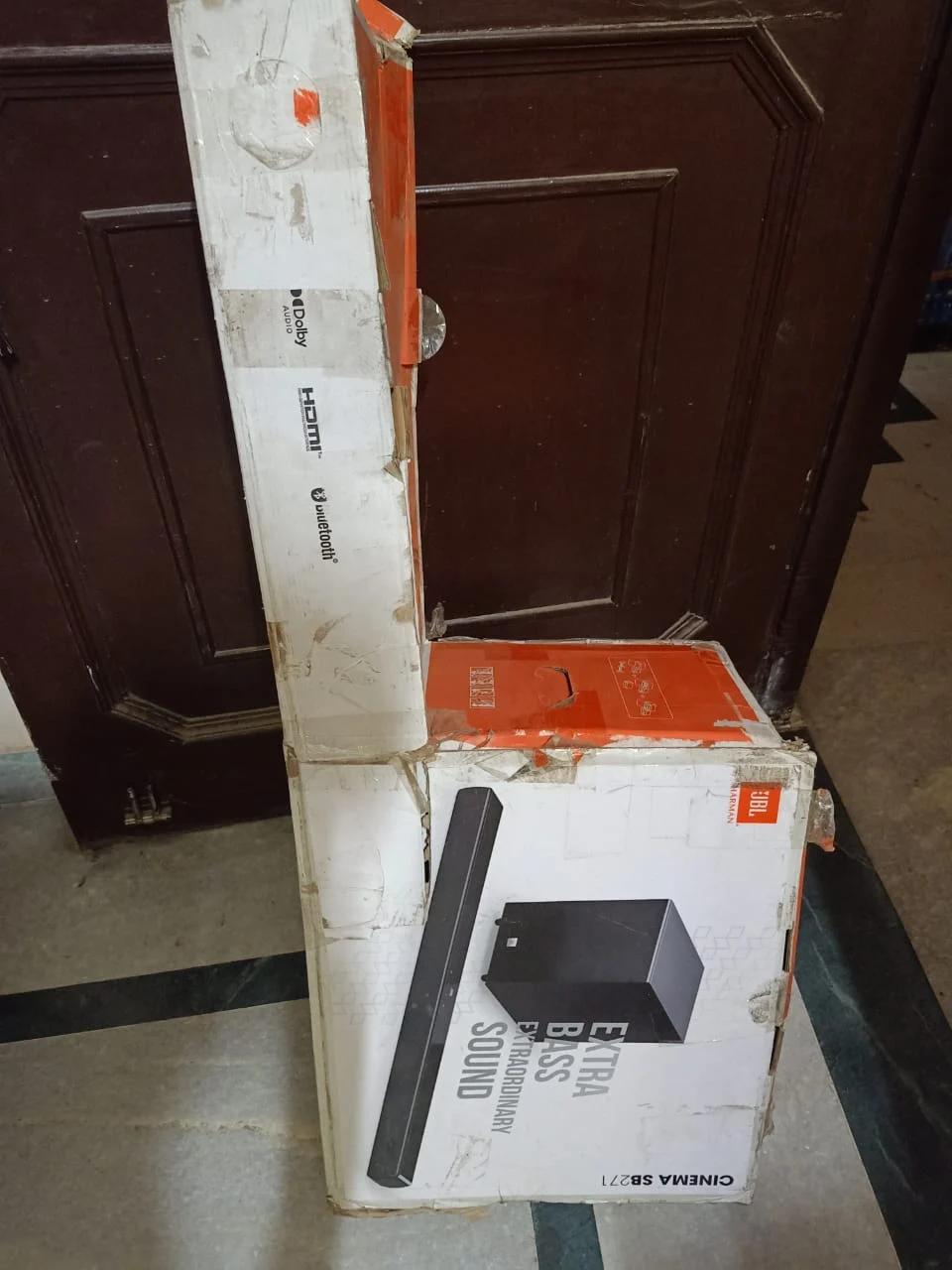 JBL Cinema SB271 2.1 Soundbar, photo 2