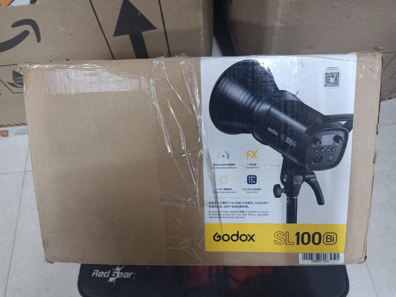 Godox SL100Bi Bowens Mount LED Video Light, photo 2