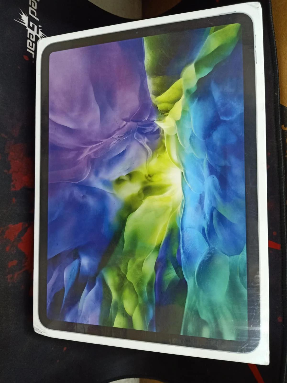 Apple iPad Pro 11-inch Wi‑Fi 512GB Silver (2nd Generation), photo 3