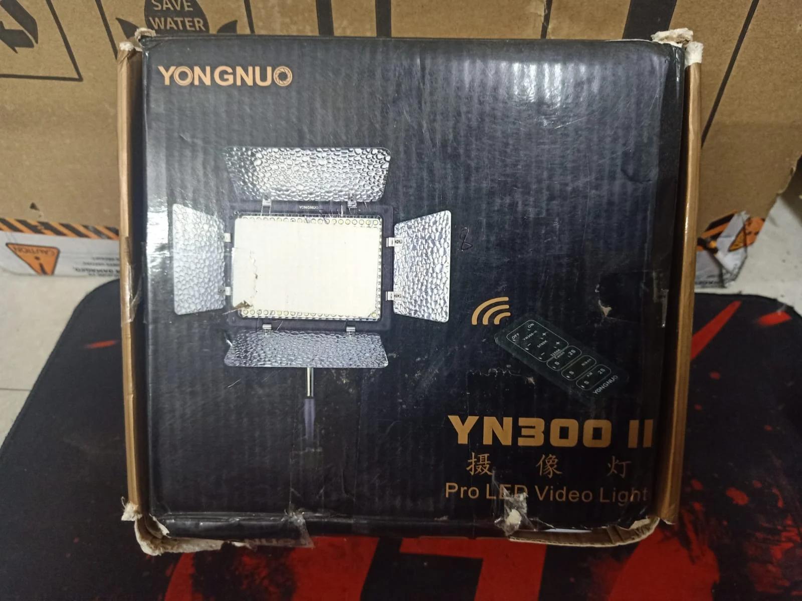 Yongnuo YN-300 II LED Light, photo 2