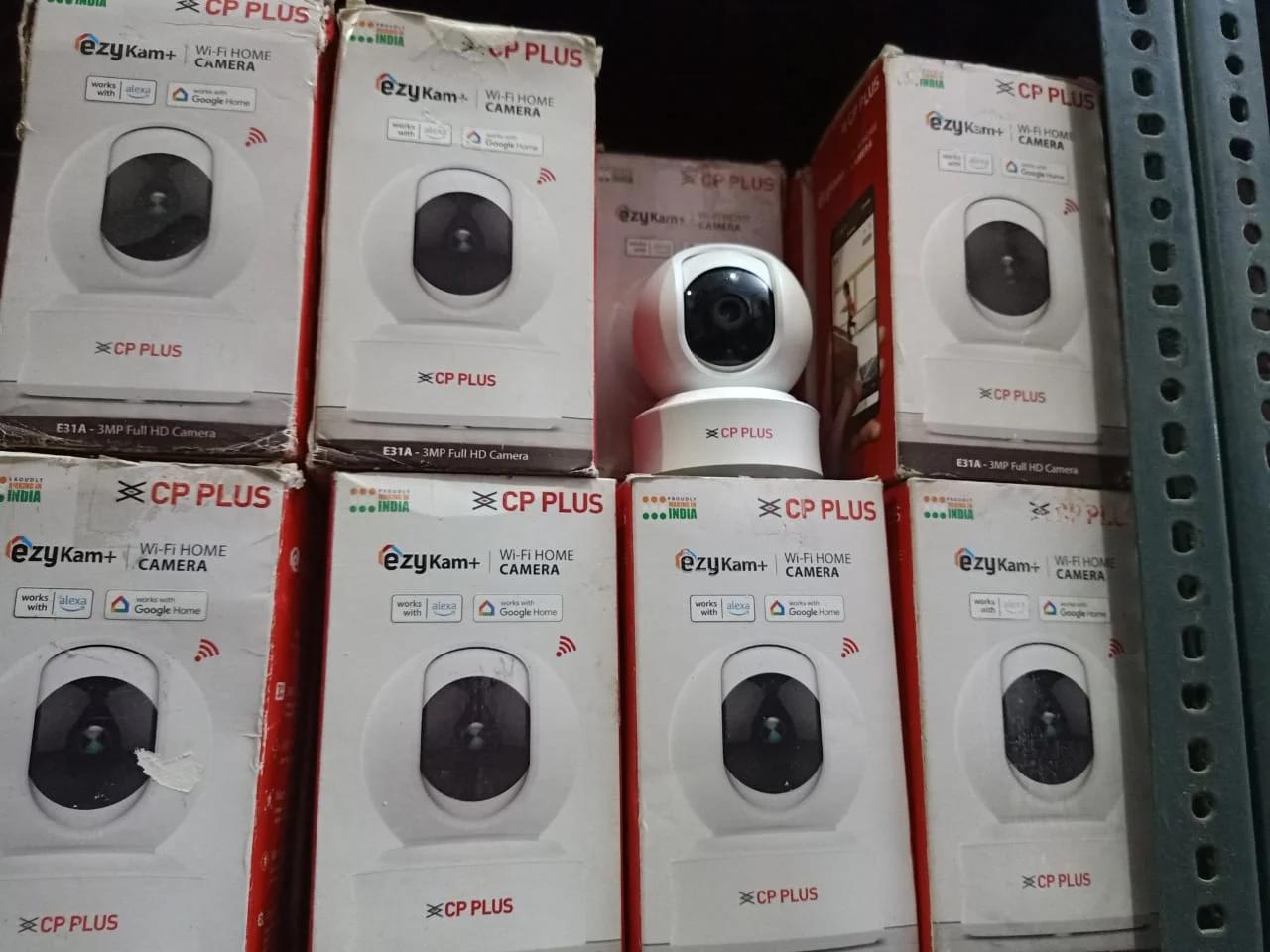 CP PLUS CP-E31A 3 MP Wi-Fi PT Camera, photo 3