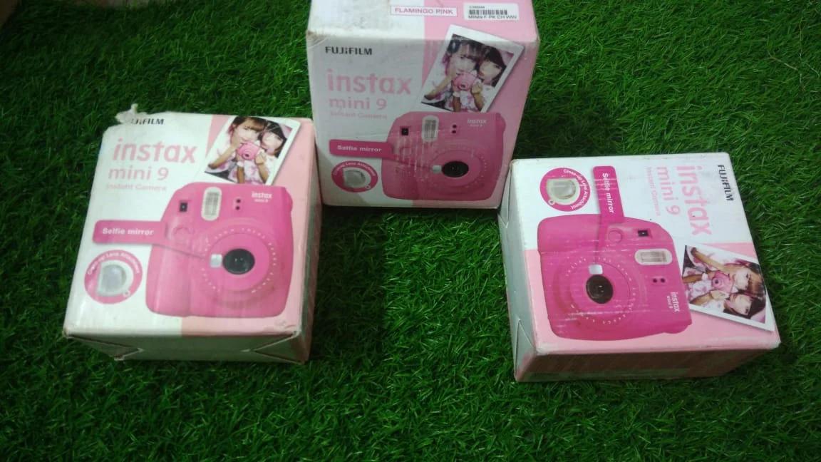 Fujifilm Instax Mini 9 Instant Camera - Flamingo Pink, photo 2
