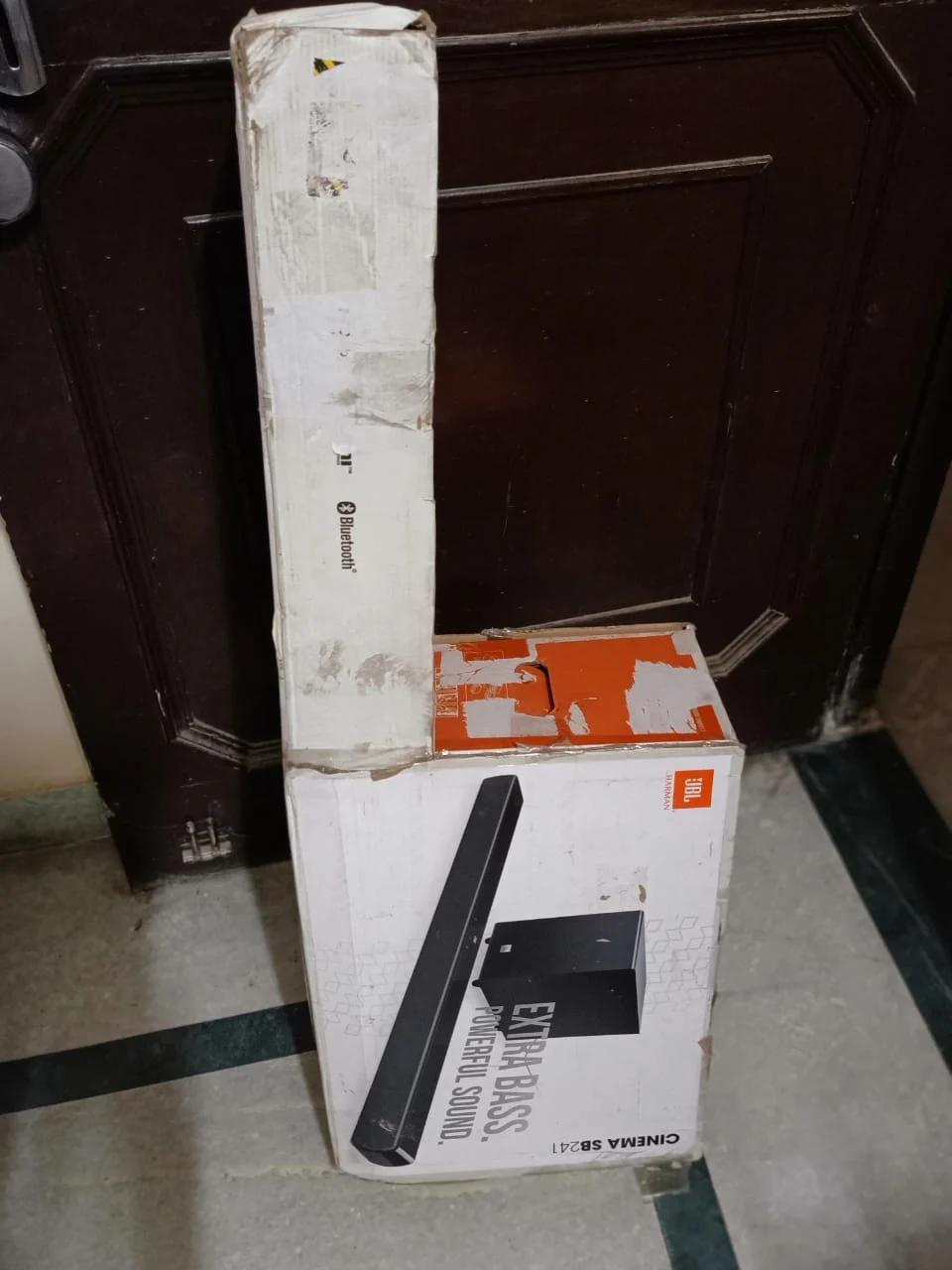 JBL Cinema SB241 2.1 Channel Soundbar, photo 2