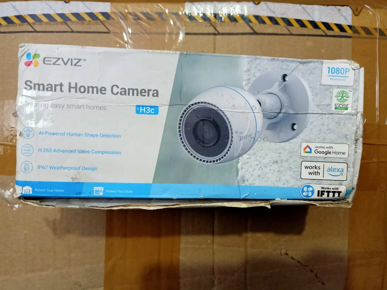 EZVIZ H3c 1080p Outdoor WiFi Camera in use