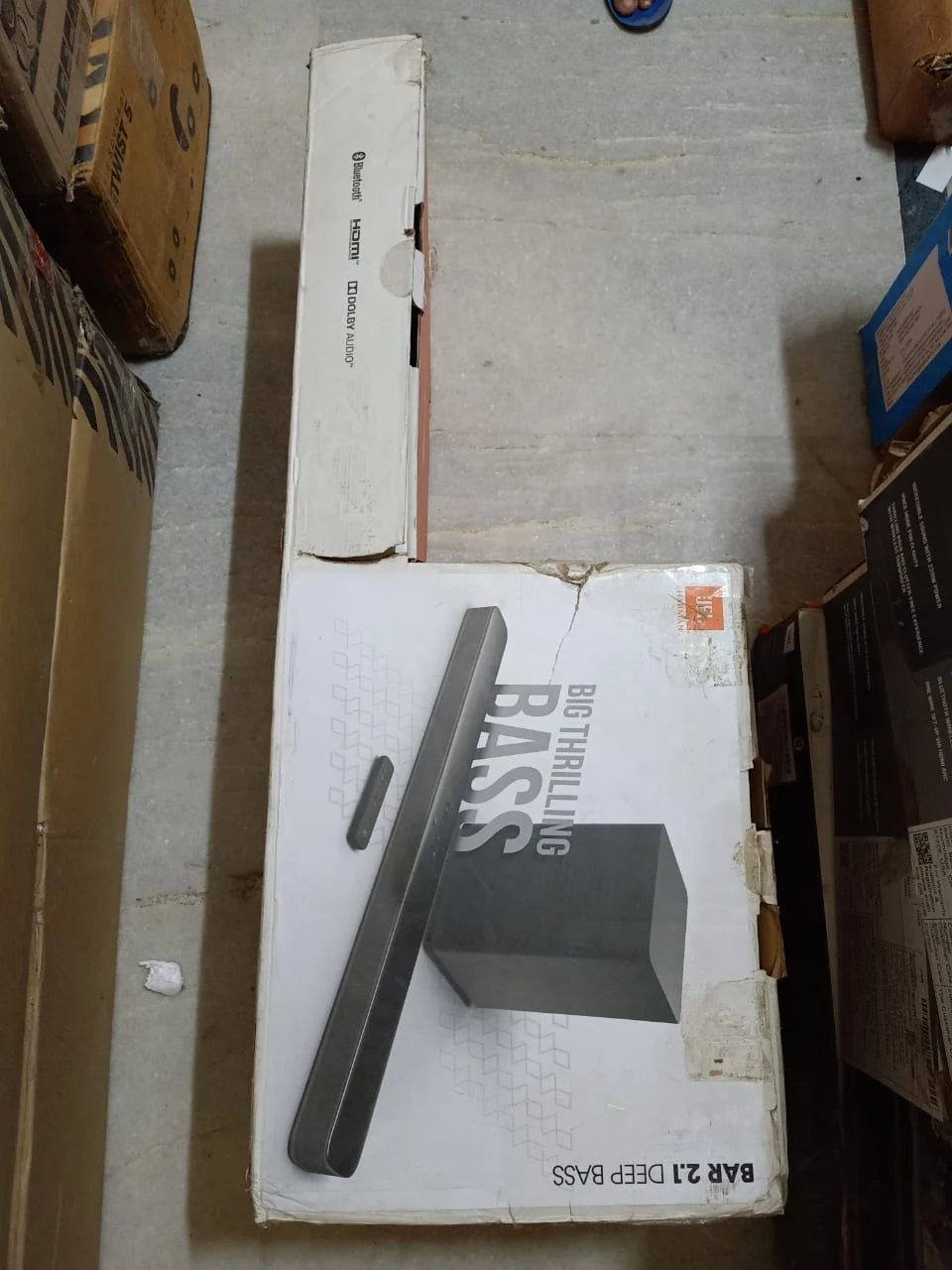 JBL Bar 2.1 Deep Bass (MK2) Soundbar in use