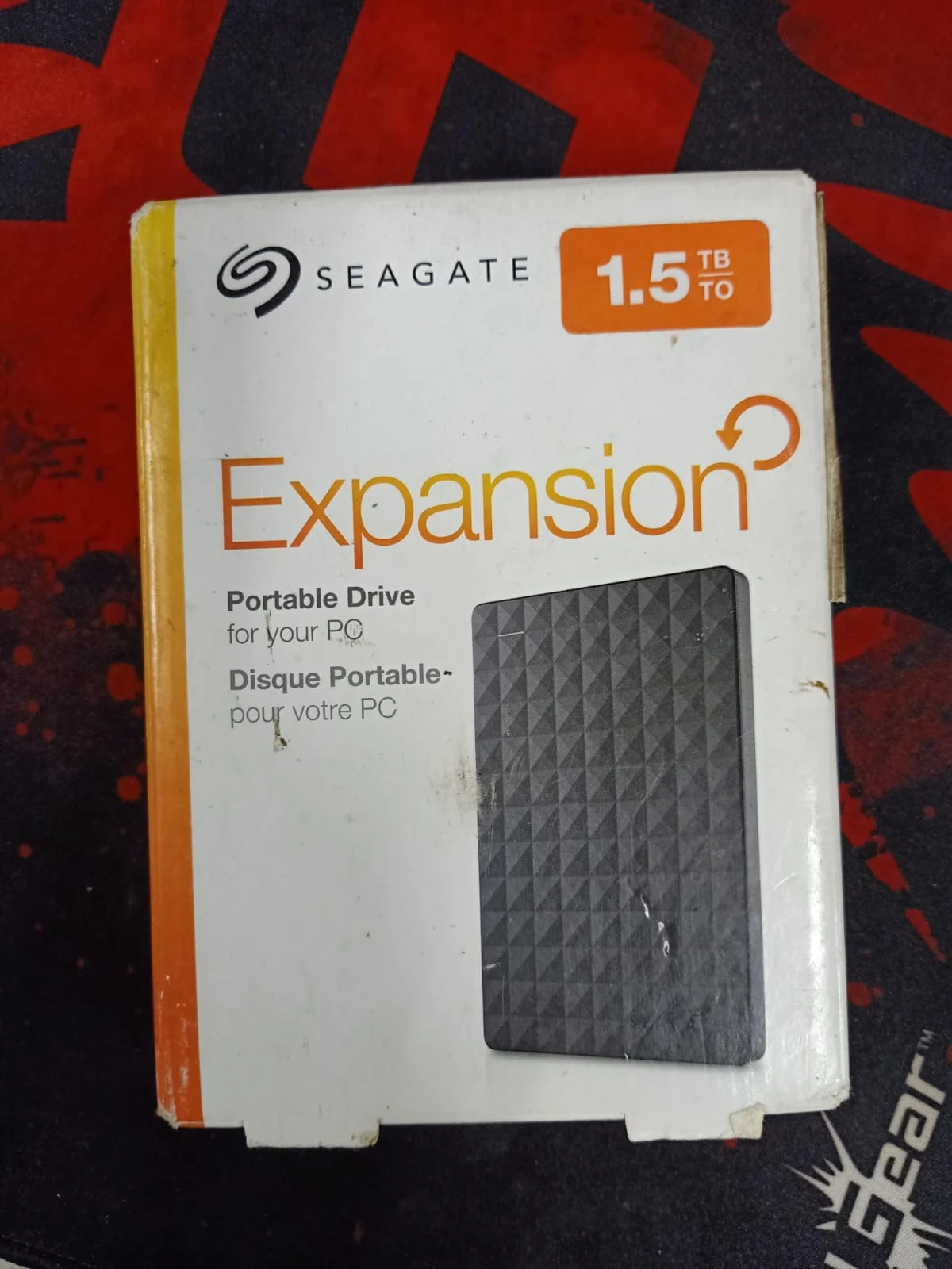 Seagate Expansion 1.5TB USB 3.0 Portable External Hard Drive in use