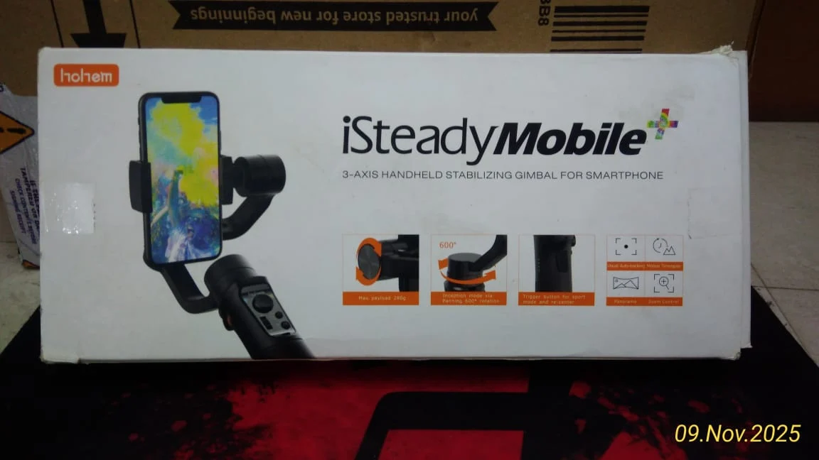 hohem iSteady Mobile Plus 3 Axis Handheld Gimbal Black in use