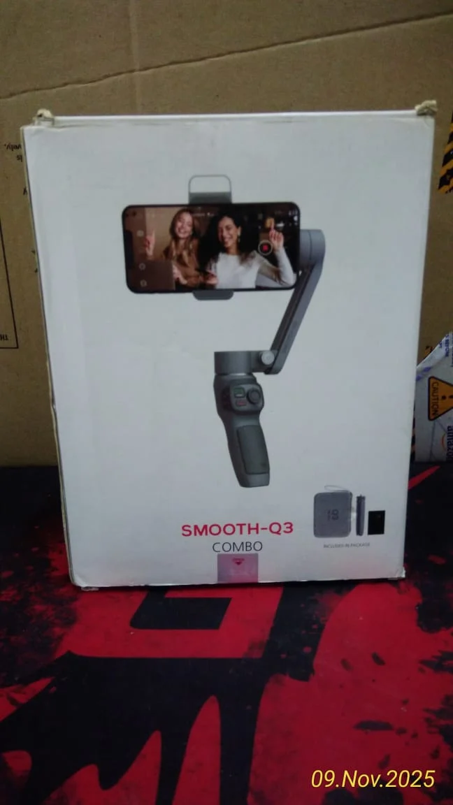 ZHIYUN Smooth Q3 Combo 3-Axis Smartphone Gimbal - Grey in use