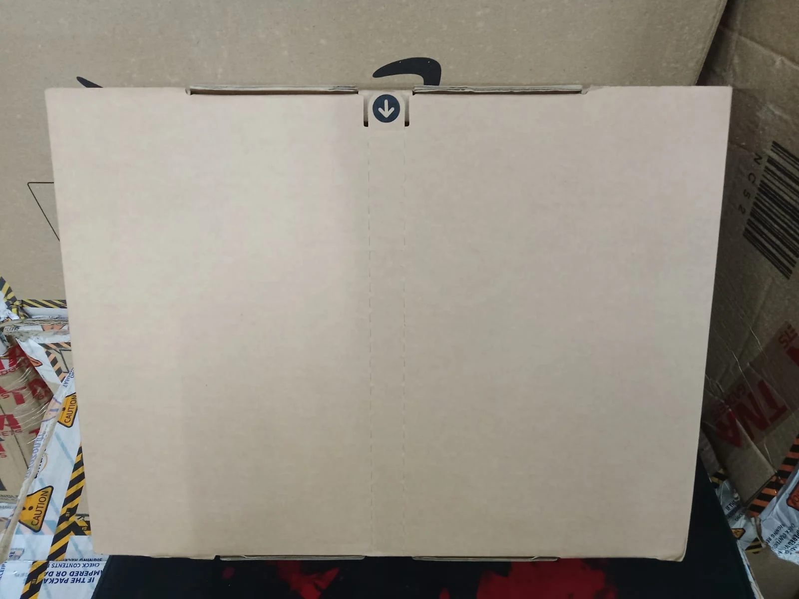 Apple MacBook Air 13-inch M4 24GB 512GB Silver in use
