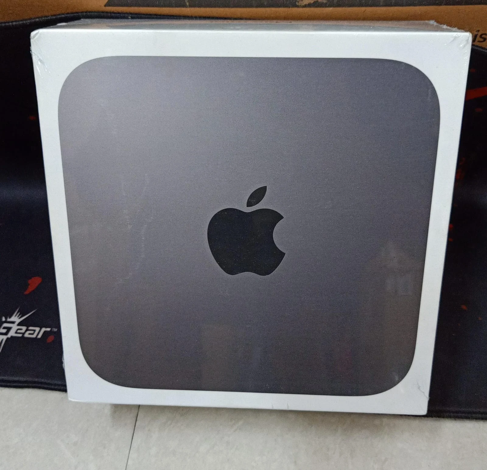 Apple Mac Mini 3.6GHz Quad-core Intel Core i3 128GB in use