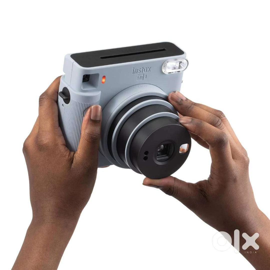 Fujifilm Instax Square SQ1 Camera Glacier Blue in use