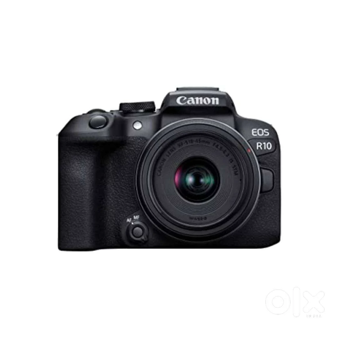 Canon EOS R10 24.2MP RF-S18-45mm f/4.5-6.3 IS STM Mirrorless Camera in use